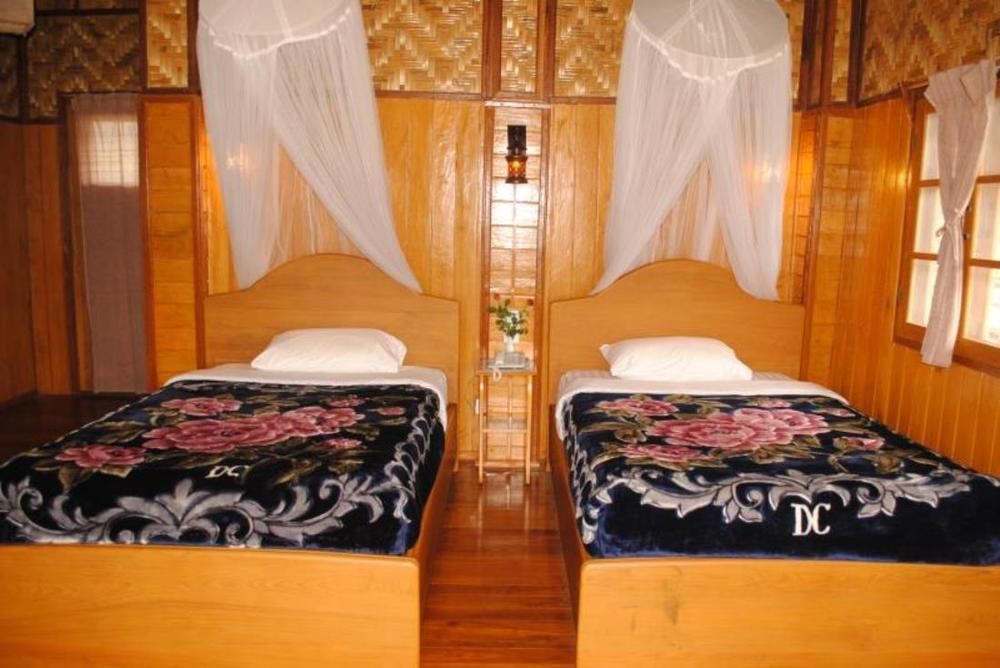 https://golden-island-cottages-ii-inle-lake.booked.net/data/Photos/OriginalPhoto/5217/521709/521709291/Golden-Island-Cottages-II-Inle-Lake-Exterior.JPEG